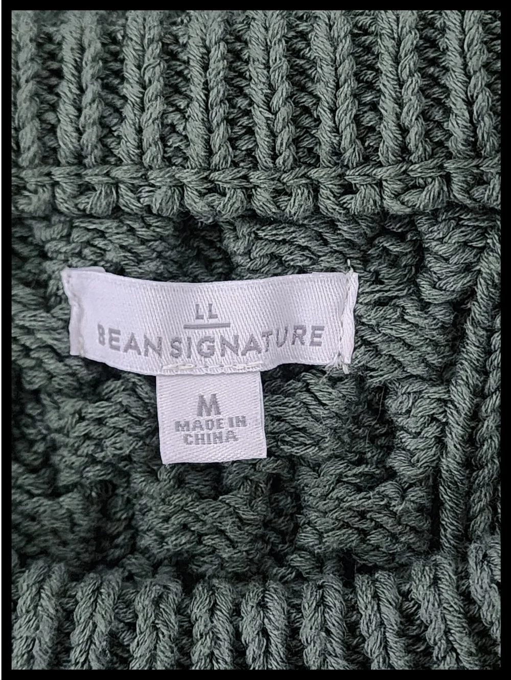 LL Bean Signature Fisherman 100% Cotton Cableknit Sweater Forest Green Medium - Picture 4 of 11